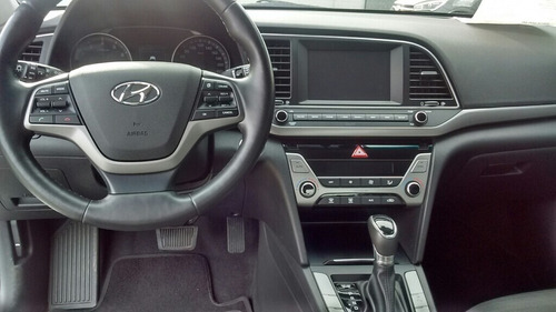 Hyundai Elantra 2016/2017 7f40