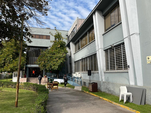 Edificio Corporativo Para Arriendo En Ñuñoa, 0,33 Uf/m²