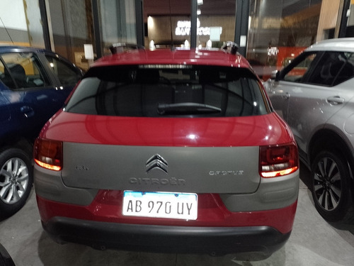 Imagen 7 de 24 de Citroën C4 Cactus 2017 1.2 Puretech 110 At6 S&s Shine
