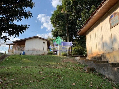 Chácara Para Residir Em Atibaia - Sp - Escriturada Com 3101,00 Metros Quadrados - Ch00755