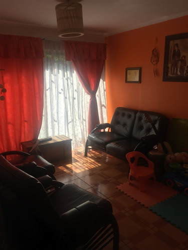 Departamento En Arriendo De 3 Dorm. En Ñuñoa- Metro Grecia