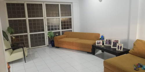 Casa En Venta En Cumbres Del Manzano Barquisimeto. Nv