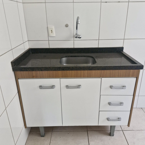 Apartamento Ótimo Investimento, Preço Direto Com O Proprietário. Imóvel Ideal Para Família, E Estudantes Que Residem Na Região E Os Pais Fazerem Um Investimento Para Os Filhos Ficarem Em Segurança.