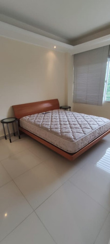 Imagen 17 de 30 de Apartamento Cumbres De Curumo