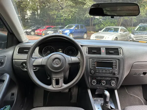 Volkswagen Jetta Vi 2.5 Comfortline