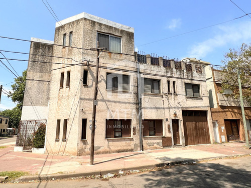 Casa En Sarmiento