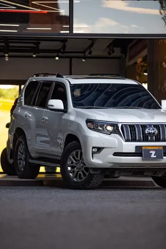 Toyota Prado vx 4.0 B2+