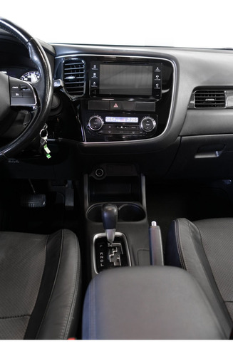 Mitsubishi Outlander OUTLANDER 3.0/ GT 3.0 V6 Aut.