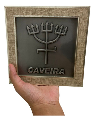 Quadro Em Aço E Madeira De Carvalho Exu Caveira 16,5cm