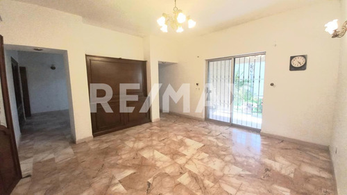 Imagen 8 de 26 de Casa En Renta En San Isidro - (2)