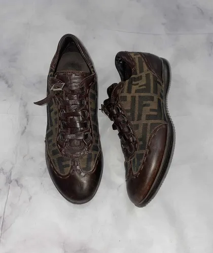 Tenis fendi mujer originales hot sale