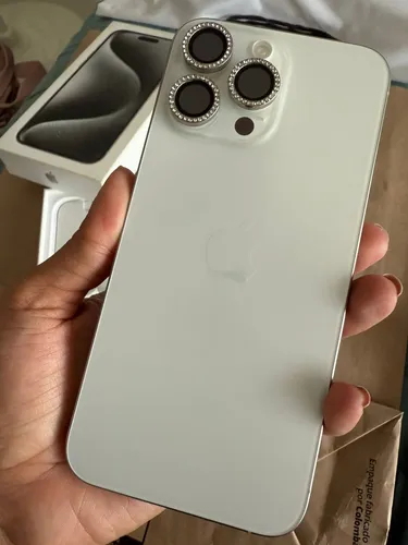Apple iPhone 15 Pro Max (256 Gb) - Titanio Blanco (Usado)
