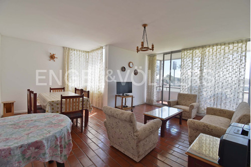 Se Vende Departamento En La Avenida Del Mar