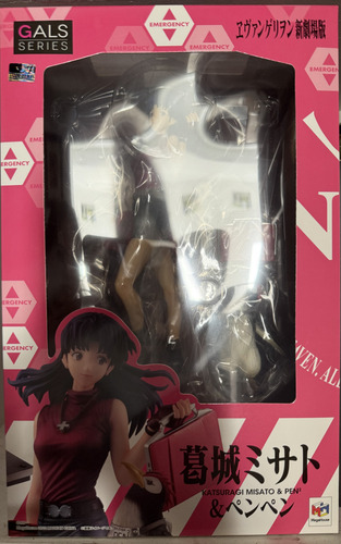 Figura Megahouse Evangelion Misato Katsuragi And Penpen