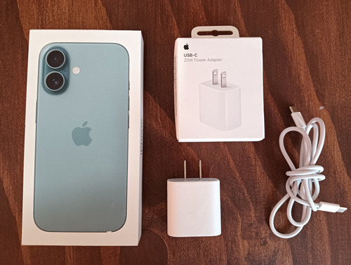 Apple Iphone 16 (128 Gb) - Verde Azulado Impecable Verde Claro (Usado)