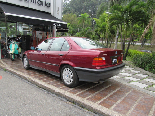 Bmw Serie 3 318i Sedan Mt Cc1800