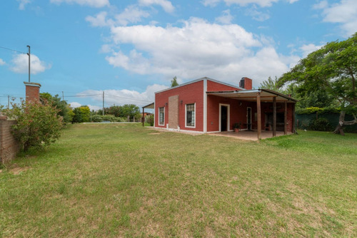 Casa/quinta En Venta De 2 Dormitorios, Arroyo Leyes