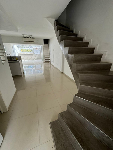 Departamento En Alquiler 4 Amb - Country Club Venado 1