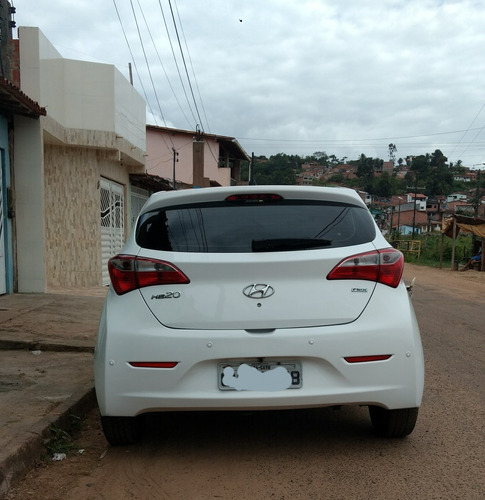 Hyundai Hb20 1.0 Comfort Flex 5p 2014