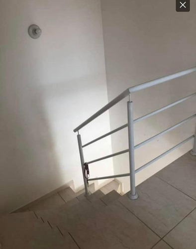 Imagem 6 de 9 de Sobrado Com 2 Dormitórios À Venda, 70 M² Por R$ 286.300,00 - Potecas - São José/sc - So0200