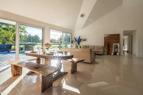 Casa Sobre El Green Del Hoyo 7 Del Cantegril Country Club