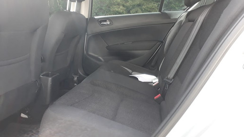 Peugeot 408 Allure 2.0 2013