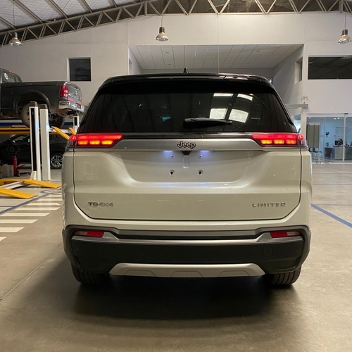 Imagen 6 de 16 de Jeep Commander Limited 2.0 Td At9 4x4 Avd
