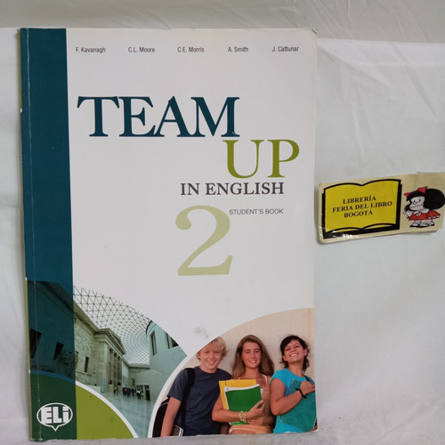 Team Up In English  - Students Book - 2009 - Textos Escolare