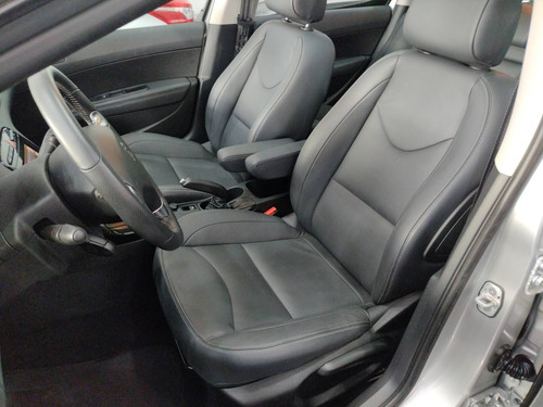 Imagem 11 de 15 de Peugeot 308 1.6 Griffe Thp 16v Flex 4p Automático