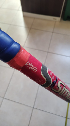 Palo De Hockey Simbra Bambino 32 (82cm De Alto) Sin Funda Coral 32 " (Usado)