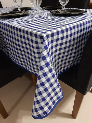 Imagem 3 de 6 de Toalha Para Mesa 12 Lugares Retangular 3,50x1,50 Xadrez Azul
