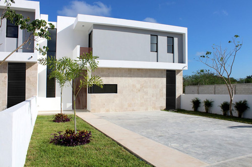 Casa En Venta En Privada En Dzityá