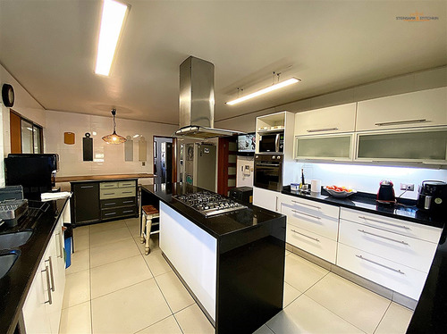 Casa En Arriendo De 5 Dorm. Jardín Oriente, En Los Trapenses