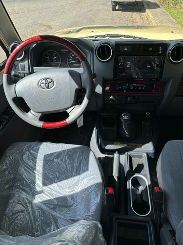 Imagen 7 de 10 de Toyota Land Cruiser 71 (machito 2 Puertas) 2022