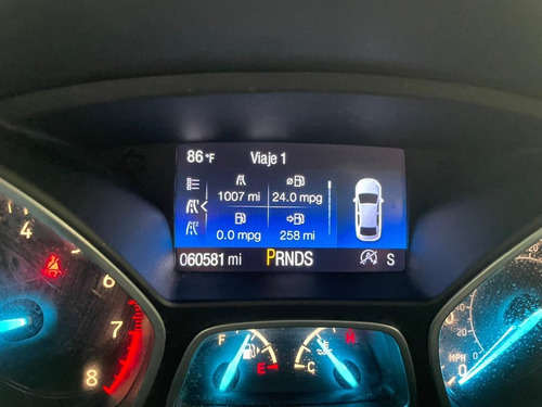 Imagen 5 de 10 de Ford Escape Se