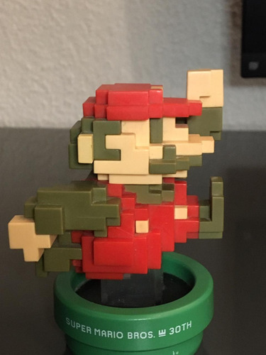 Imagen 1 de 2 de Amiibo Mario Edición Especial 30° Aniversario