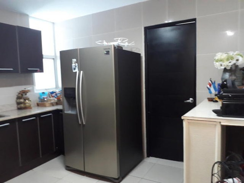 Imagen 3 de 7 de Alquiler De Apartamento En Ph Park Lane Tower 18-3466