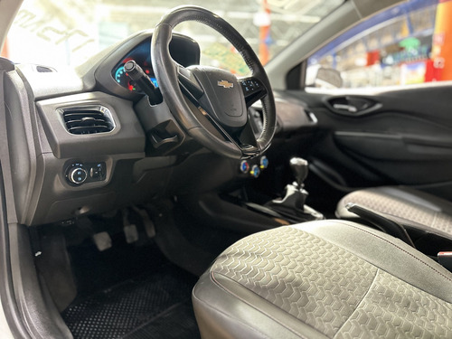Chevrolet Onix 1.4 MPFI LTZ 8V FLEX 4P MANUAL