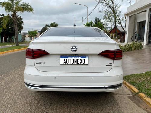 Imagen 5 de 14 de Volkswagen Virtus 2018 1.6 Msi Highline At