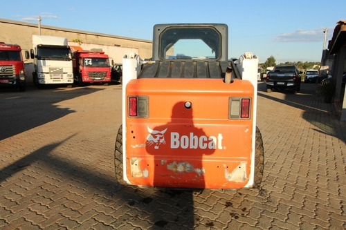 Imagem 4 de 17 de Mini Carregadeira Bobcat S150