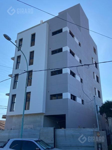 Desarrollo Inmobiliario | 4 Ambientes En Venta, Barrio Constitucion