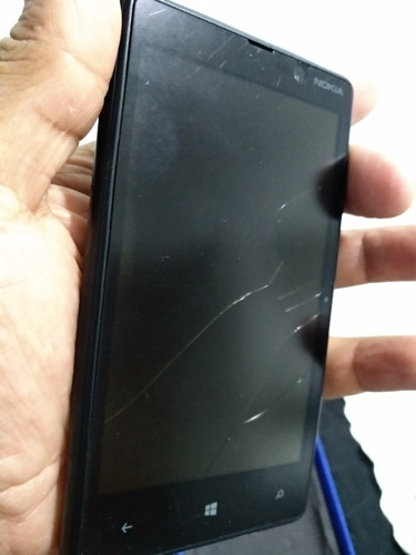 Celular Nokia Lumia 820