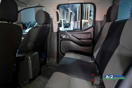 Imagem 4 de 13 de Nissan Frontier Sv Attack Cd 4x4 2.5 Tb Diesel 2015
