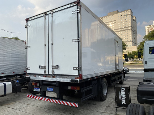 Imagem 4 de 7 de Bau Refrigerado -15 Graus/ Serve 1517 1317 1519 13170