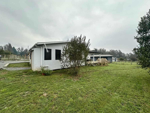 Casa En Arriendo A 5 Minutos Centro De Pucón (97123)