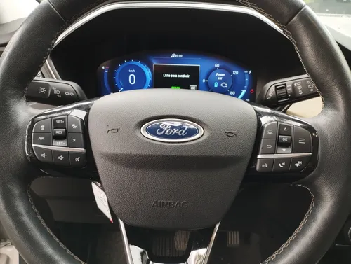 Ford Escape TITANIUM HEV TP 2500CC 4X4