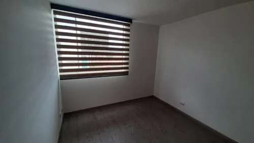Apartamento En Arriendo En Colina Campestre Iii, Iv, V, V. Cod A242