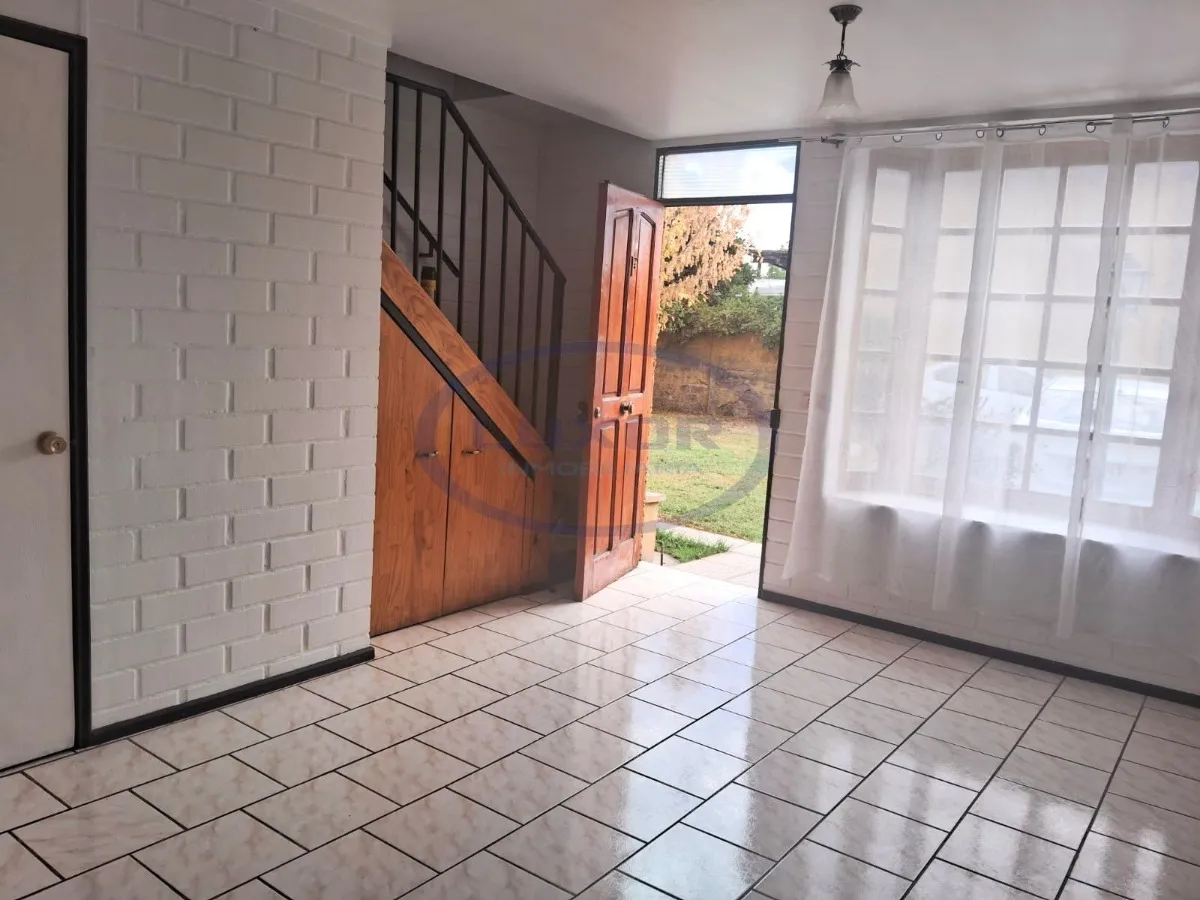 Imagen 1 de 21 de Casa Impecable Recien Pintada En Pasaje Cerrado