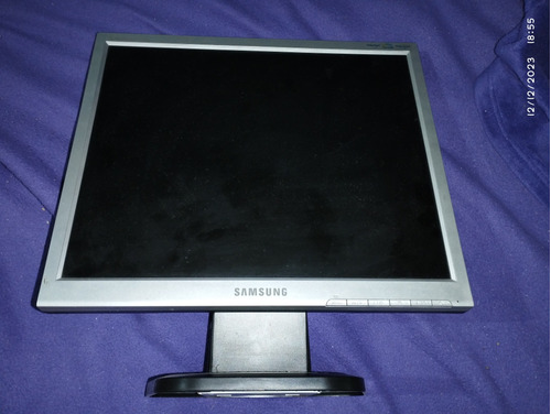Monitor Samsung 710n