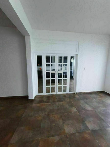 Imagen 7 de 29 de Luxury Casa En Cumbres Del Lago, Alberca Propia, Jardín, 4 R